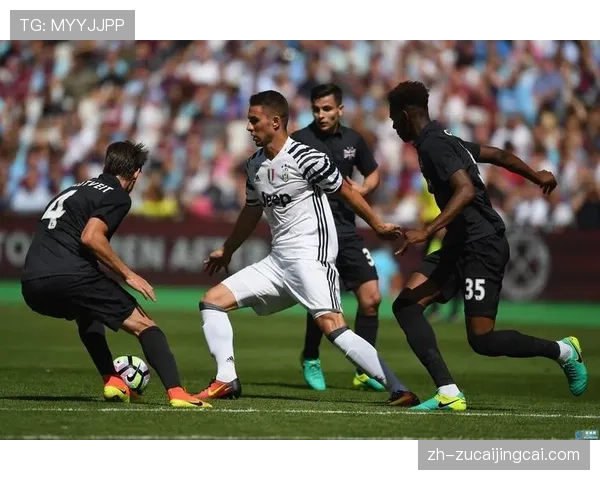 尤文图斯接触休斯顿迪纳摩，探讨雷恩斯转会可能